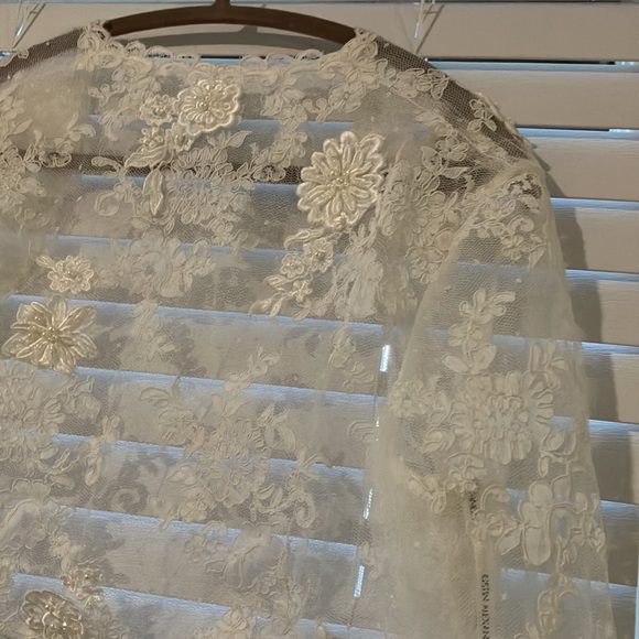 Bridal Bolero - Picture 12 of 12